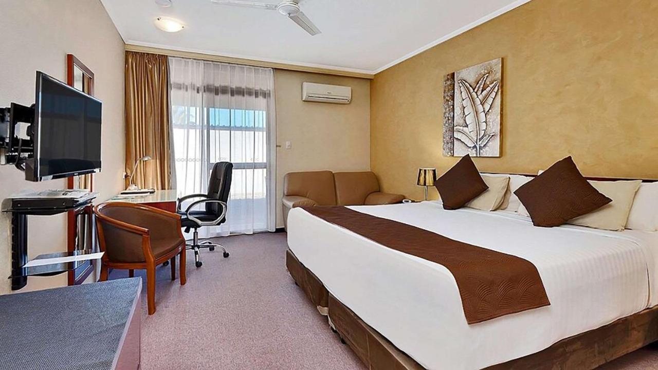 Comfort Inn ไวอาลา ภายนอก รูปภาพ