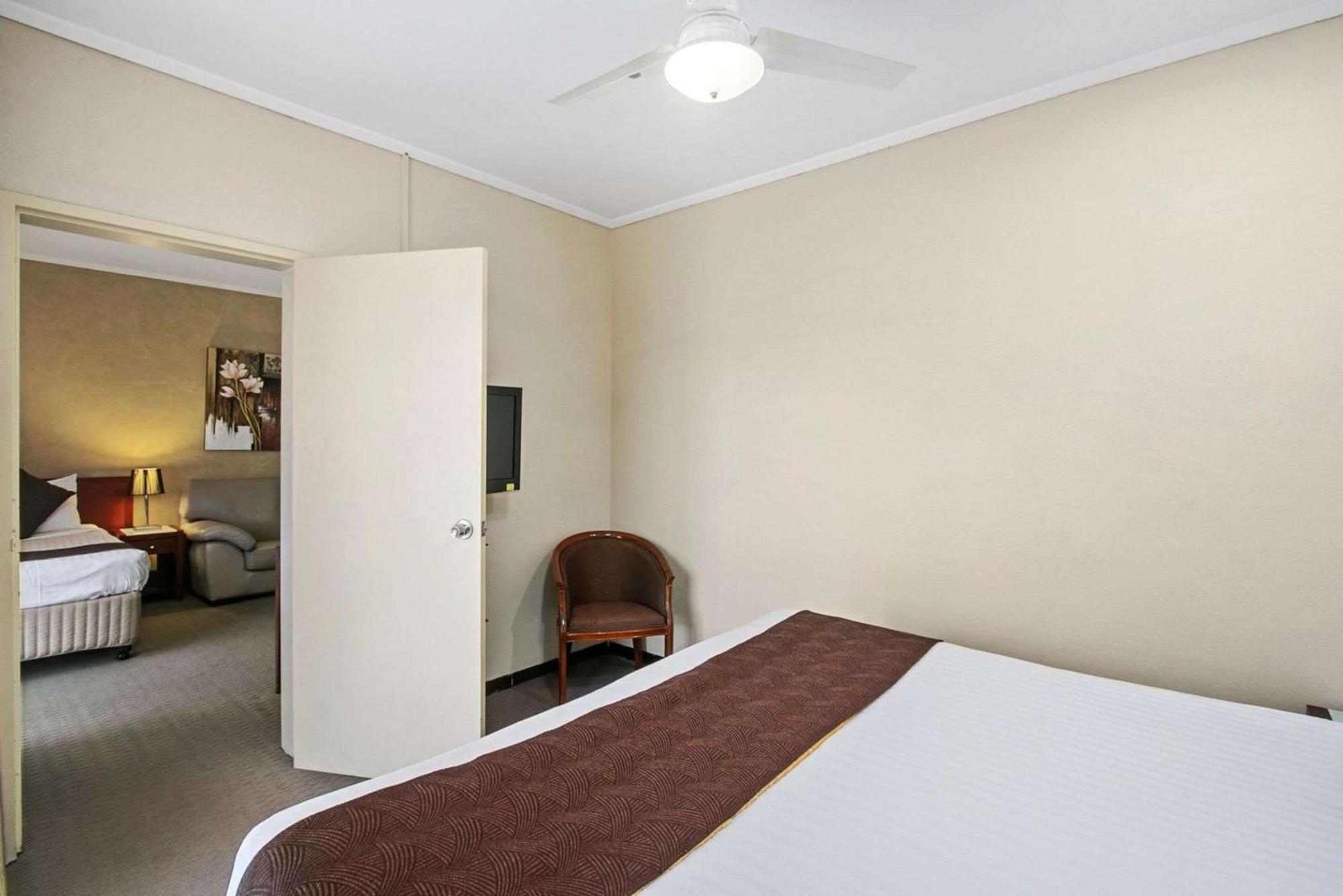 Comfort Inn ไวอาลา ภายนอก รูปภาพ